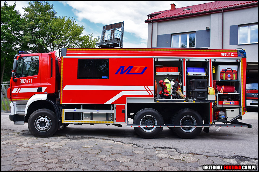 302[T]71 - SCRw DAF CF480/Moto-Truck - JRG 2 Kielce